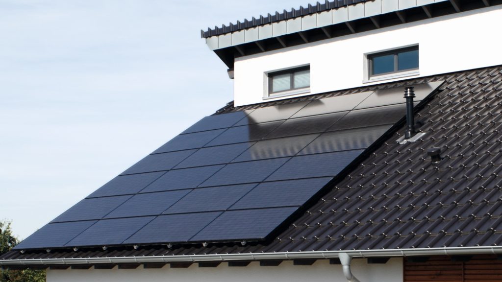 découvrez les coûts associés à l'installation de panneaux photovoltaïques dans les hauts-de-france. informez-vous sur les aides disponibles, les avantages économiques et les retours sur investissement pour rendre votre projet énergétique plus accessible.
