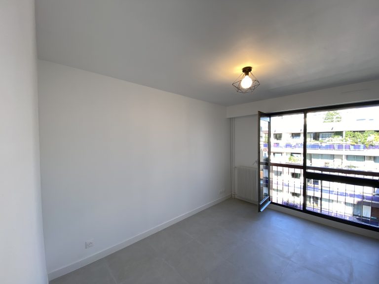 expert en rénovation d'appartement à paris 75020, nous transformons votre intérieur avec qualité et savoir-faire pour un résultat à votre image.